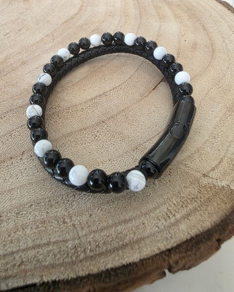 Lederarmband mit Onyx & Howalith weiß A